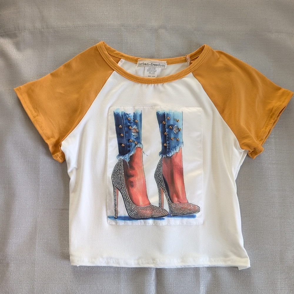 Studded Heels Embellished Design T-shirt Girls Size 14/15
